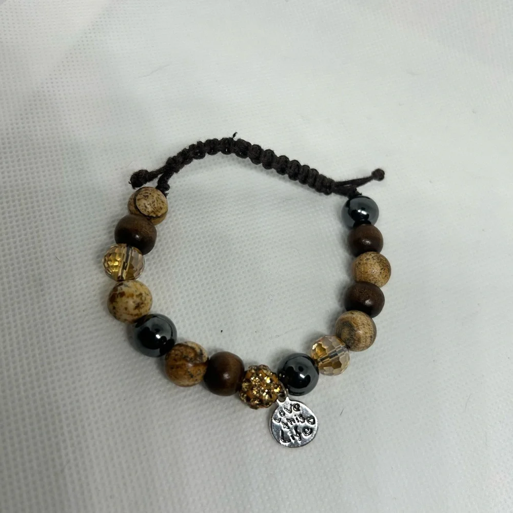 N/A stylish beaded